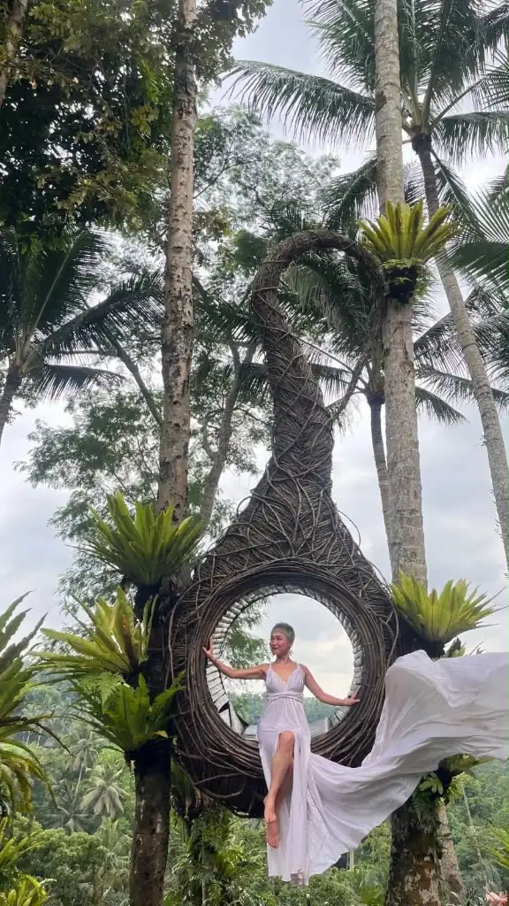Swing Heaven Bali Photography & Outfit Guide: Best Tropical Light & Flying Dress Colors